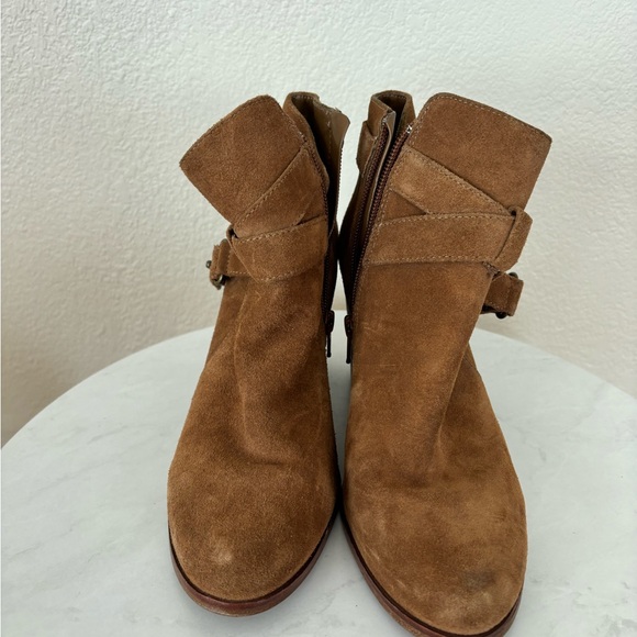 EUC Leather boots - Picture 3 of 5